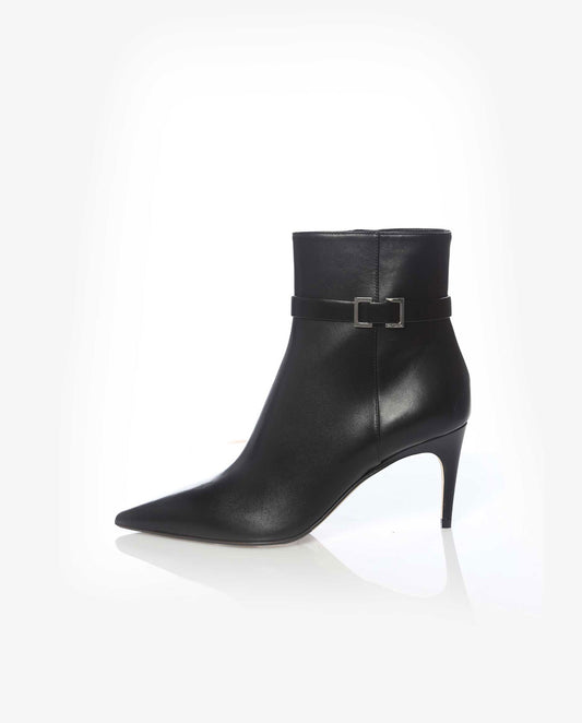 VelocityVogue Ankle-Length Women’s Boots